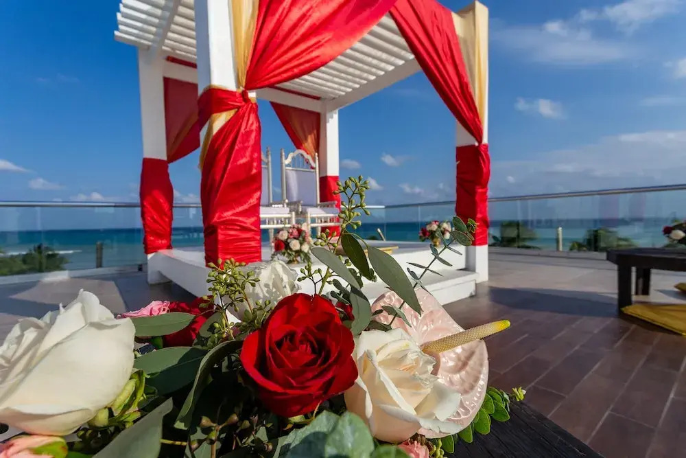Epic Travelers Beach AlI Inclusive Hotel - Playa del Carmen by Go Travel Club