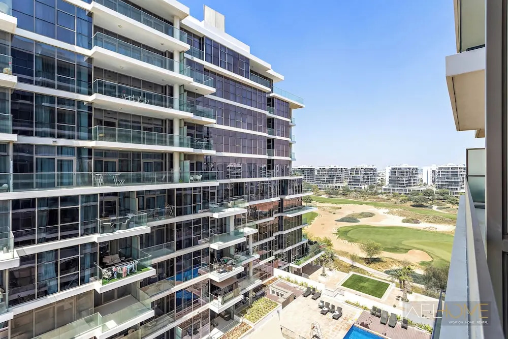 WelHome - Charming Breathtaking 1BR Apt. In Damac Hills