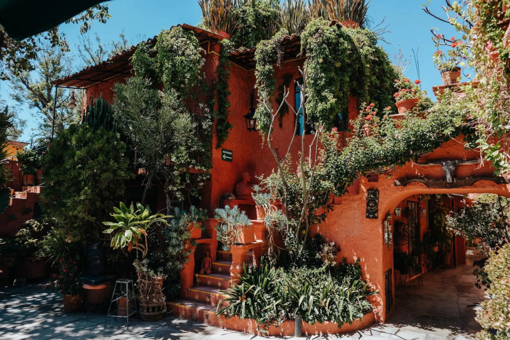 Mansion del Bosque