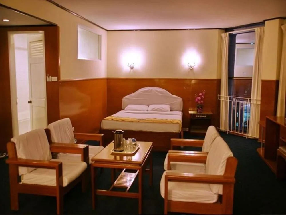 Pacific Hotel