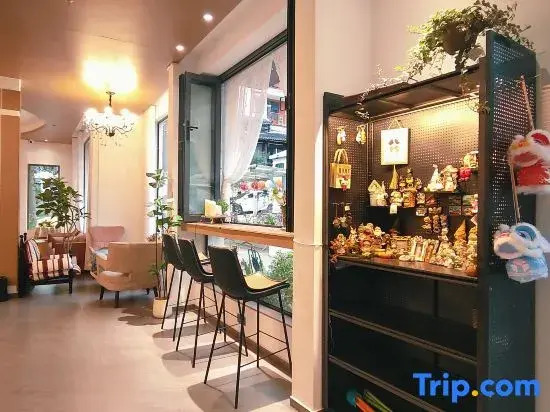 Zhi-Xing Shan-Yue Courtyard Guesthouse