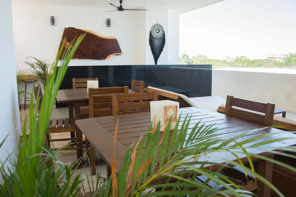 Amira Residence