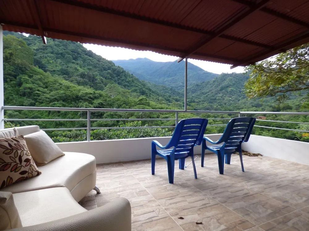 Hostal Alto de la Montaña