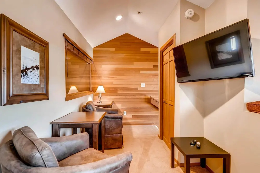 Lakeside 1529 by Park City Lodging