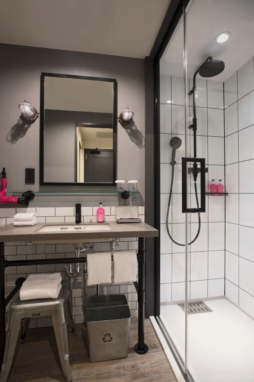 MOXY Osaka Honmachi