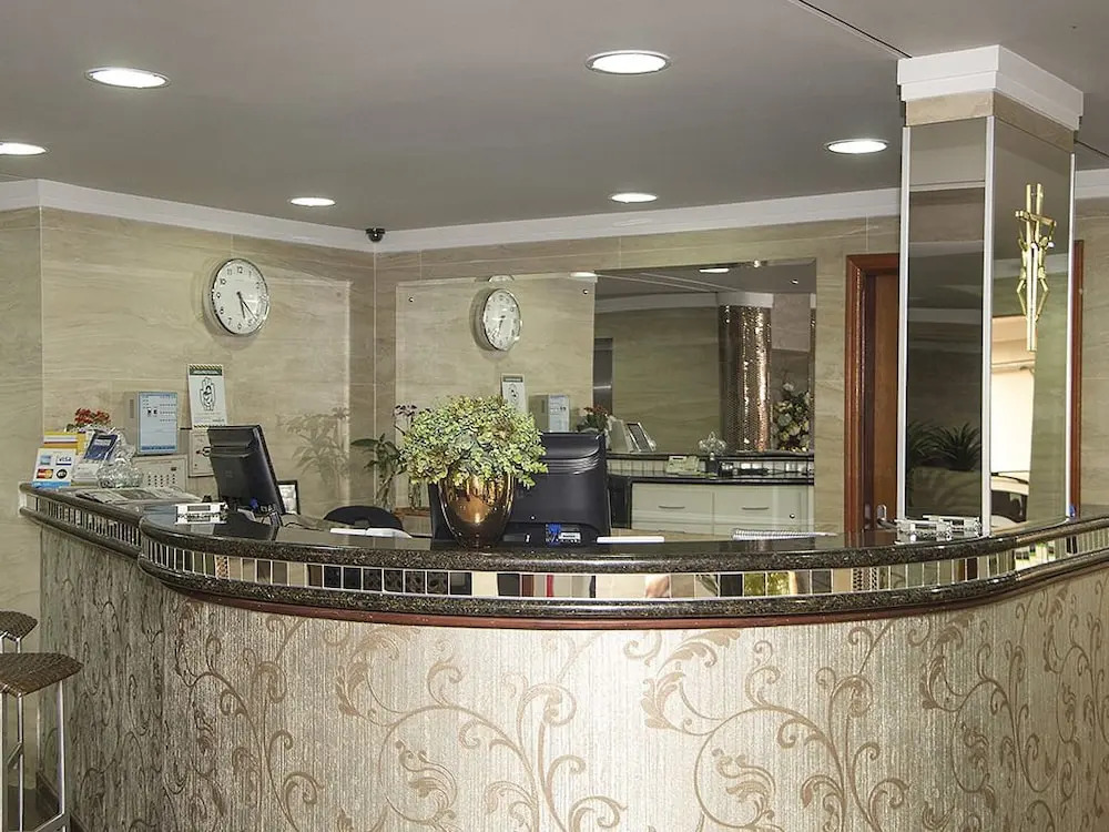 JP Palace Hotel