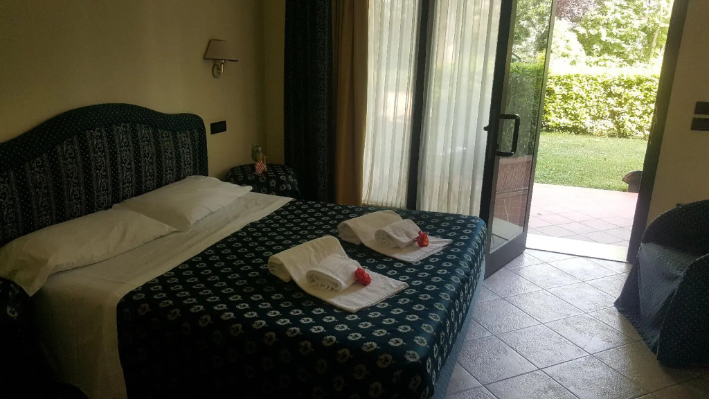 Yachting Hotel Mistral