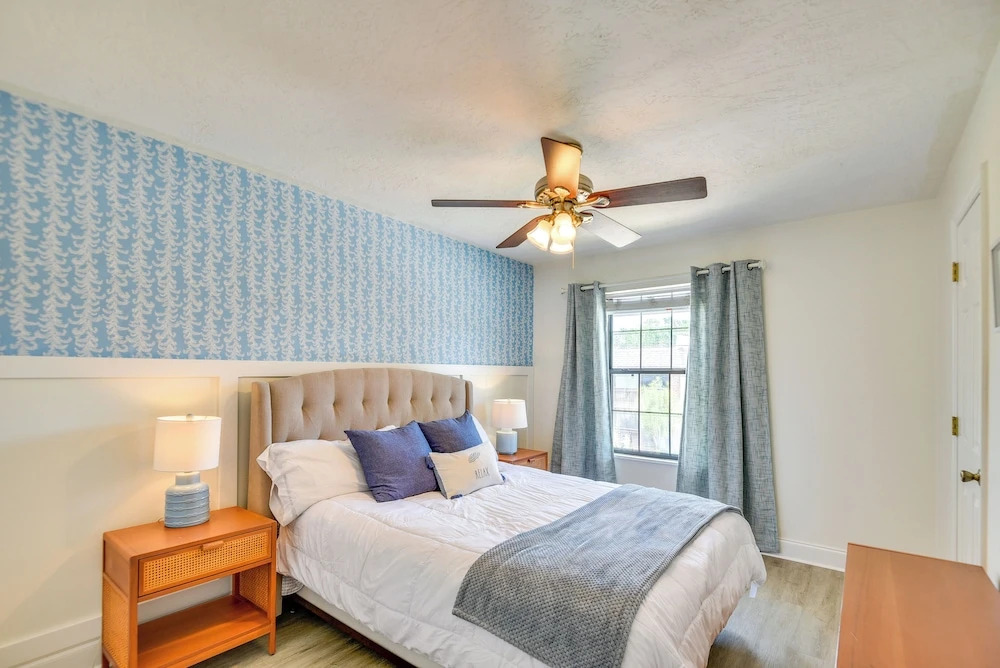 New Smyrna Beach Vacation Rental < 1/2 Mi to Beach