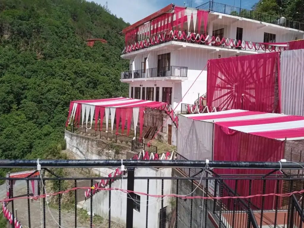 Hotel Vibrance Bridge  Valley Resort