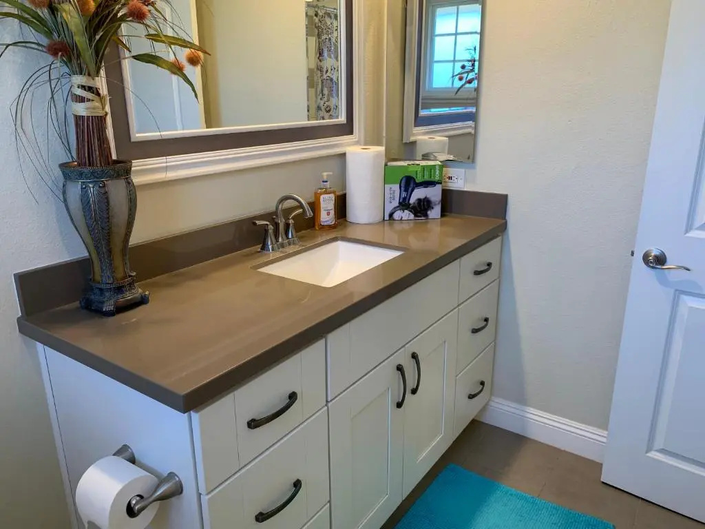 Lovely Room in Private House near Disneyland