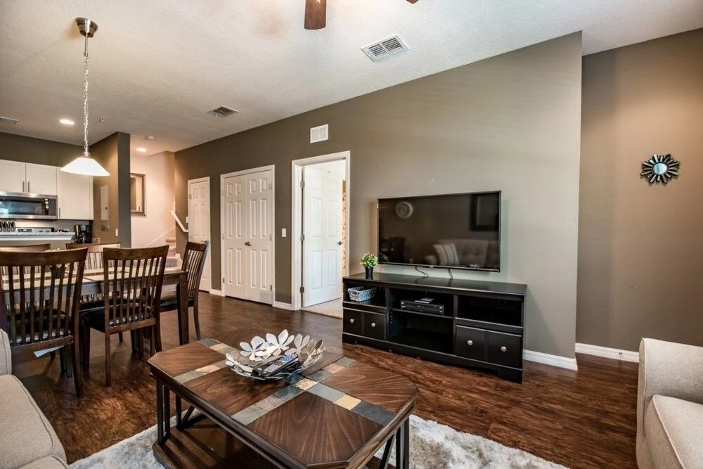 Amazing Townhome! - West Lucaya - 8986SD
