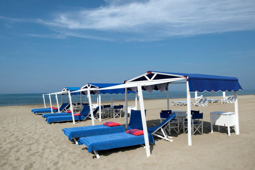 Augustus Hotel & Resort