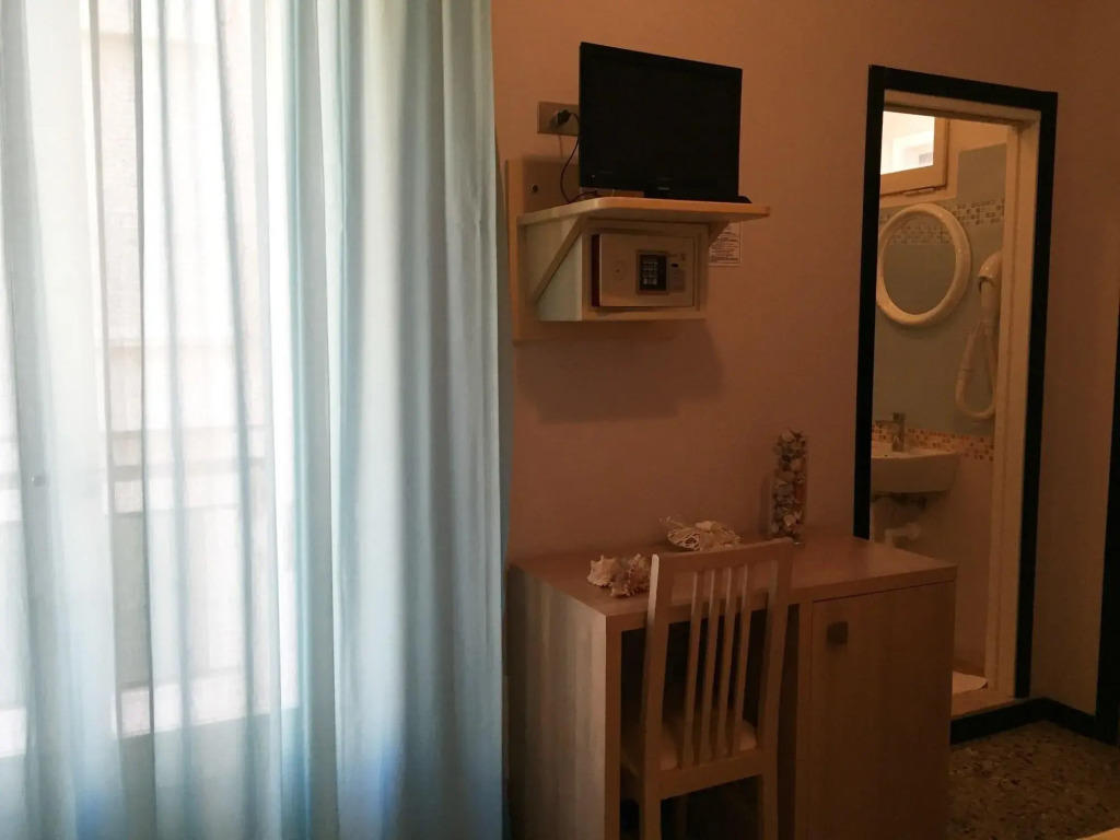 Abc Hotel