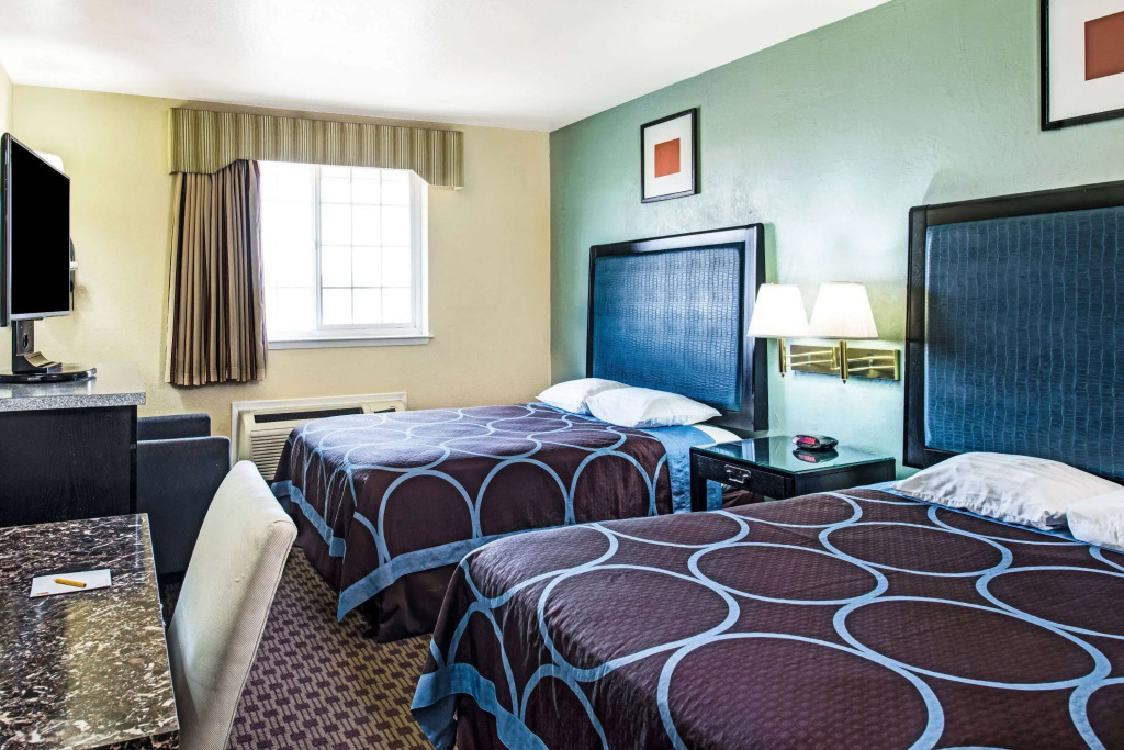 Super 8 by Wyndham Sacramento/Florin Rd