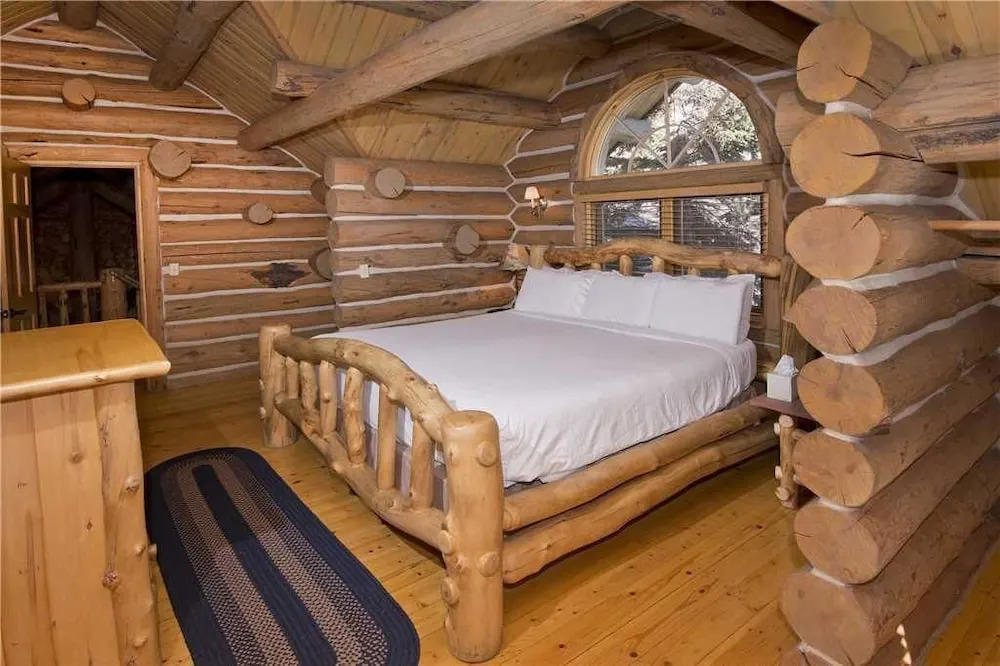 Lodges at Timber Creek # 12C 4 Bedrooms 3 Bathrooms Townhouse