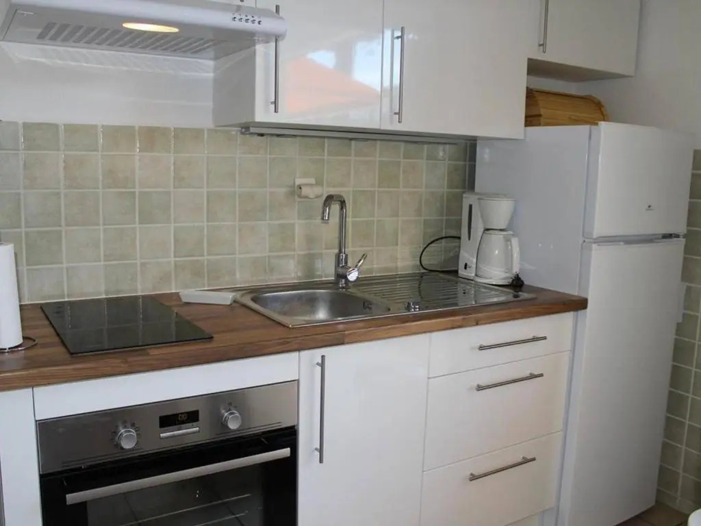 Appartement Gruissan, 2 pièces, 4 personnes - FR-1-229-104