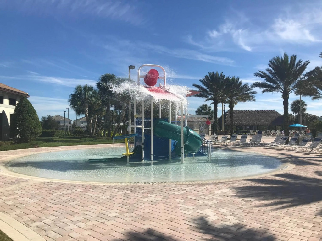8 Bedroom Resort Style Home close to Disney.