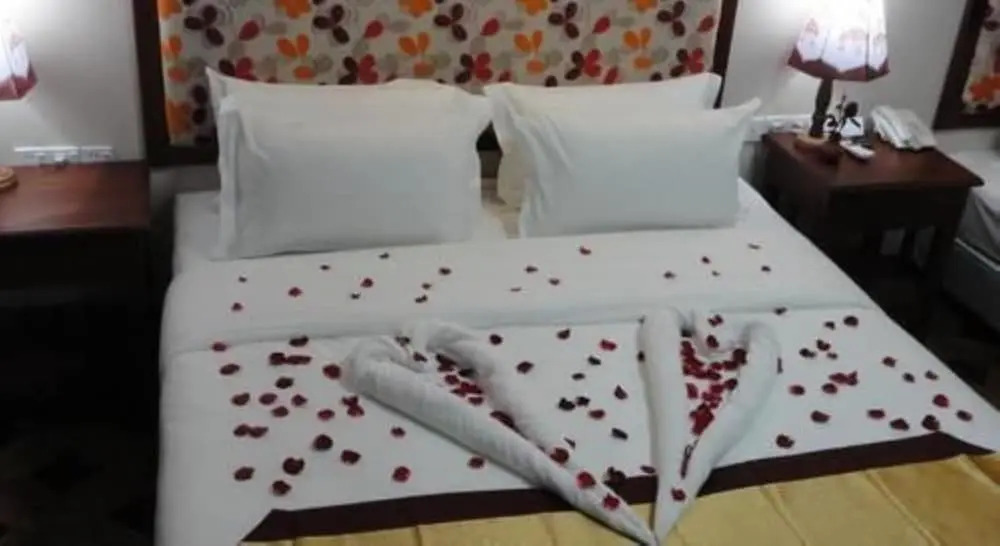 Royal Lotus Hotel