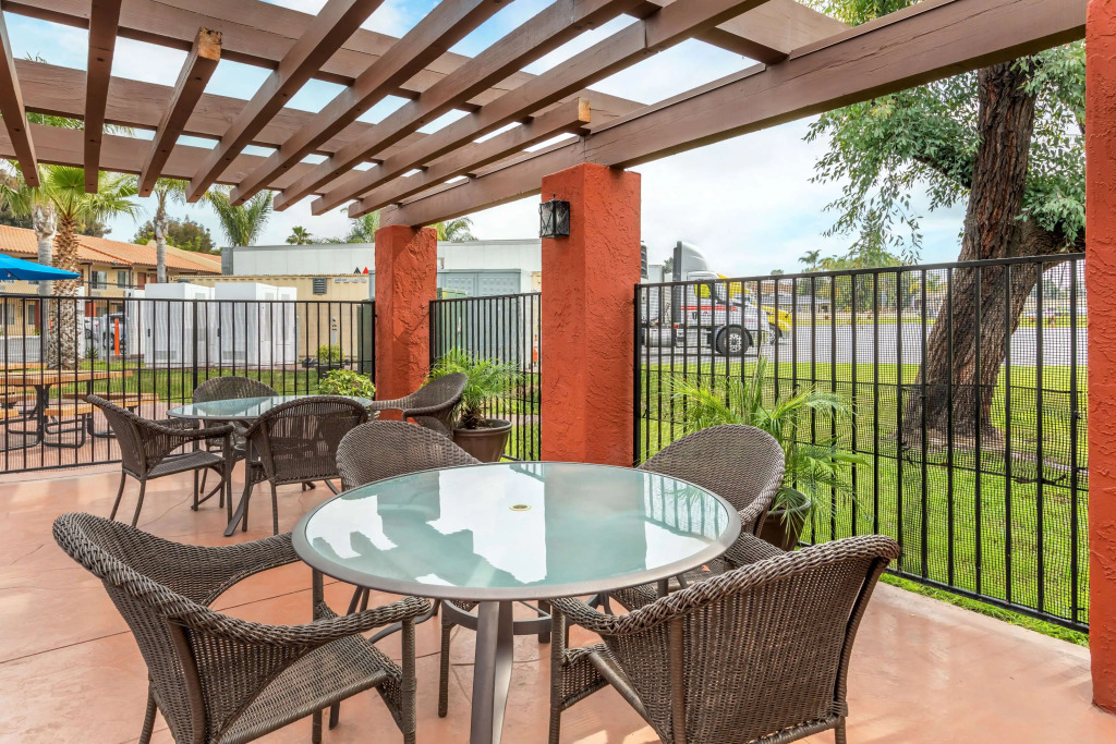Best Western Americana Inn