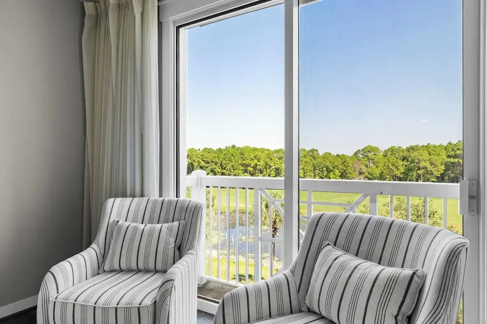 2 Resort Studios by Avantstay Sleeps 8, Pool, Shuttle, Tennis, Near Baytowne & Beach
