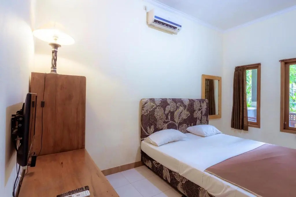 Hotel Mahkota Plengkung by ecommerceloka