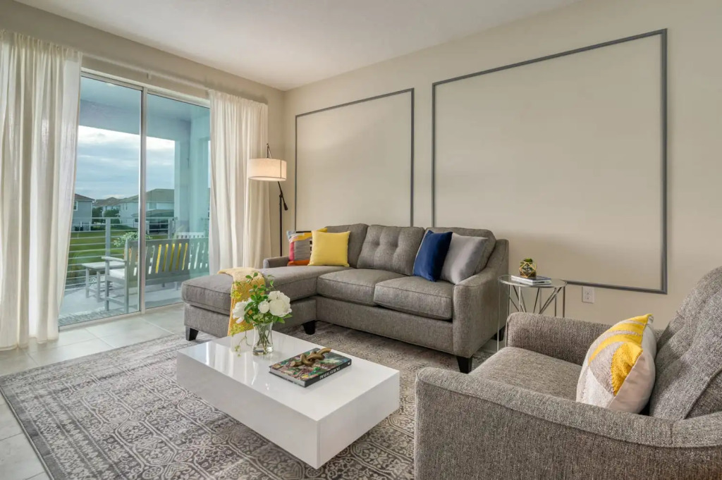 Sweet home condo with Mickey themed bedroom near Disney