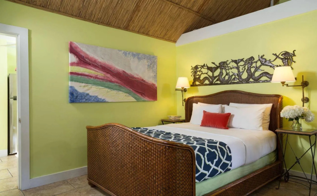 Tropical Inn
