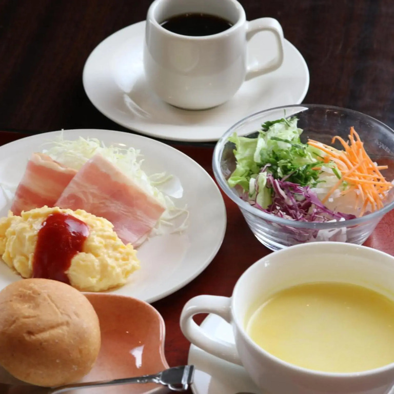Kita Hotel