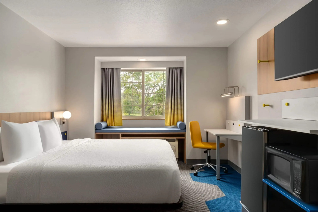 Microtel Inn & Suites by Wyndham Culpeper