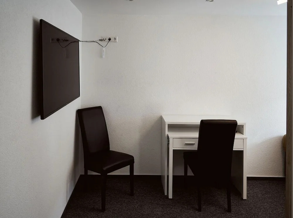ai-Boardinghouse