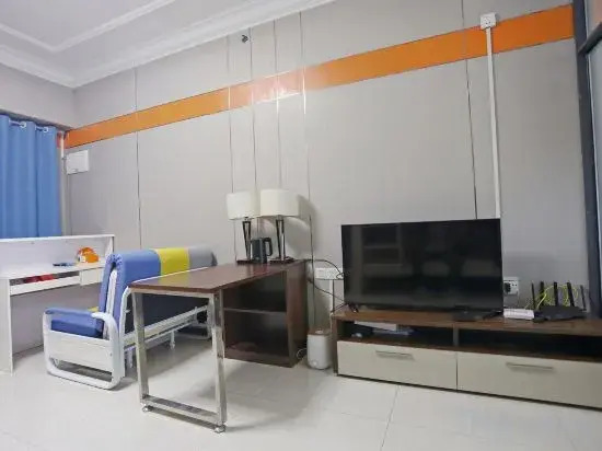 Guilin Qingqin Run Bar Youth Hostel