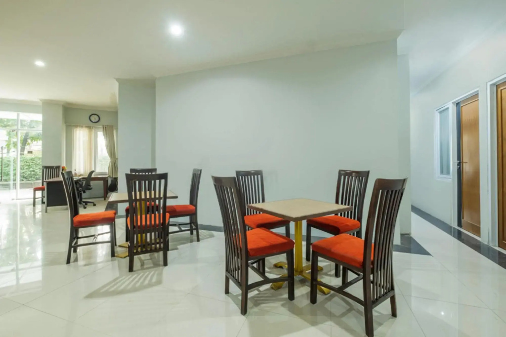 Al Jazeerah Residence Syariah by OYO Rooms