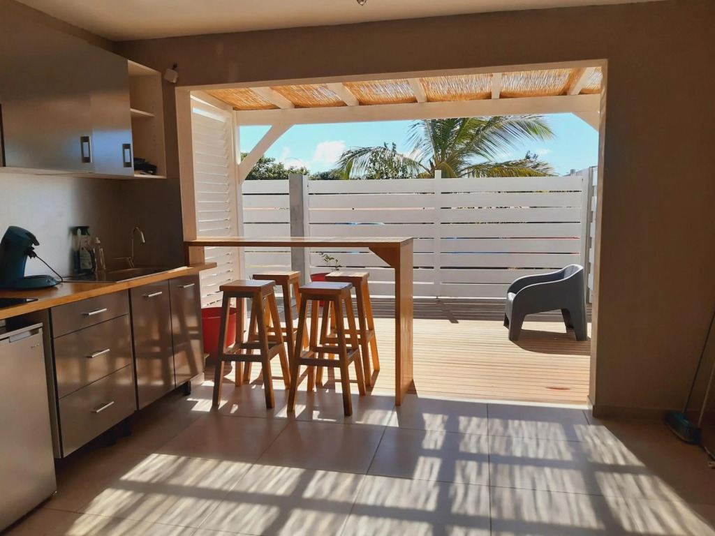 Appartement neuf a 150 metres de la mer wifi