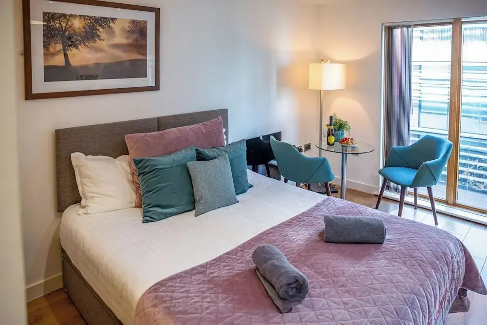 Sheffield 3rd fl City Studio Apartment