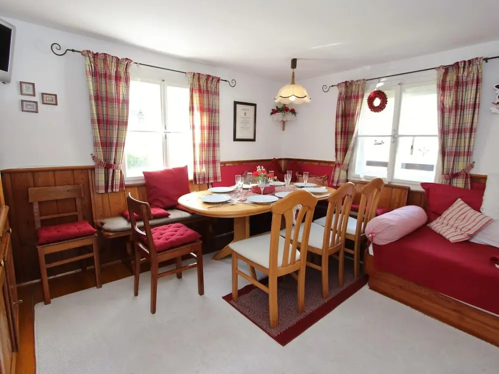 Chalet Bamberg near Ski Lift & Slope