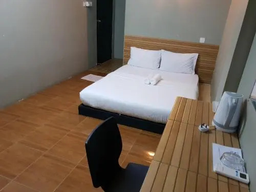 Qing Yun Rest House Gadong 1st branch