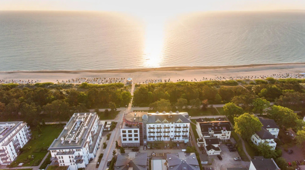 Strandhotel Heringsdorf mit Soleaußenpool 30 Grad