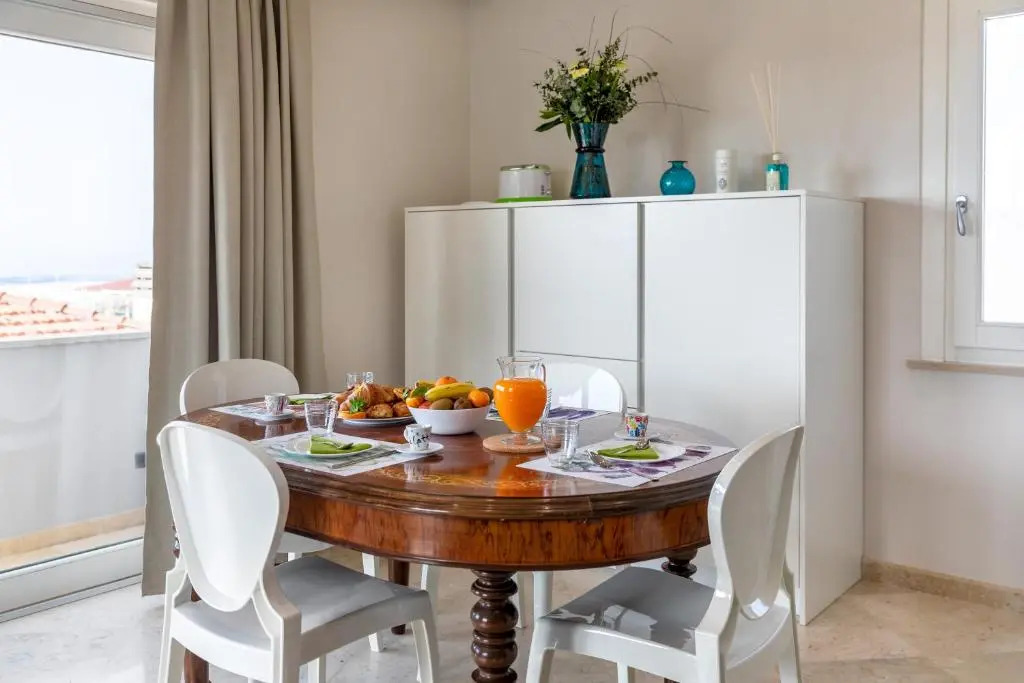 Viareggio Suite - Sea view apartment