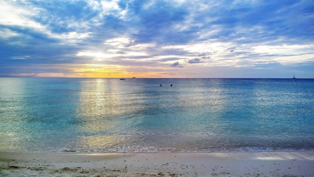 Seven Mile Beach Resort