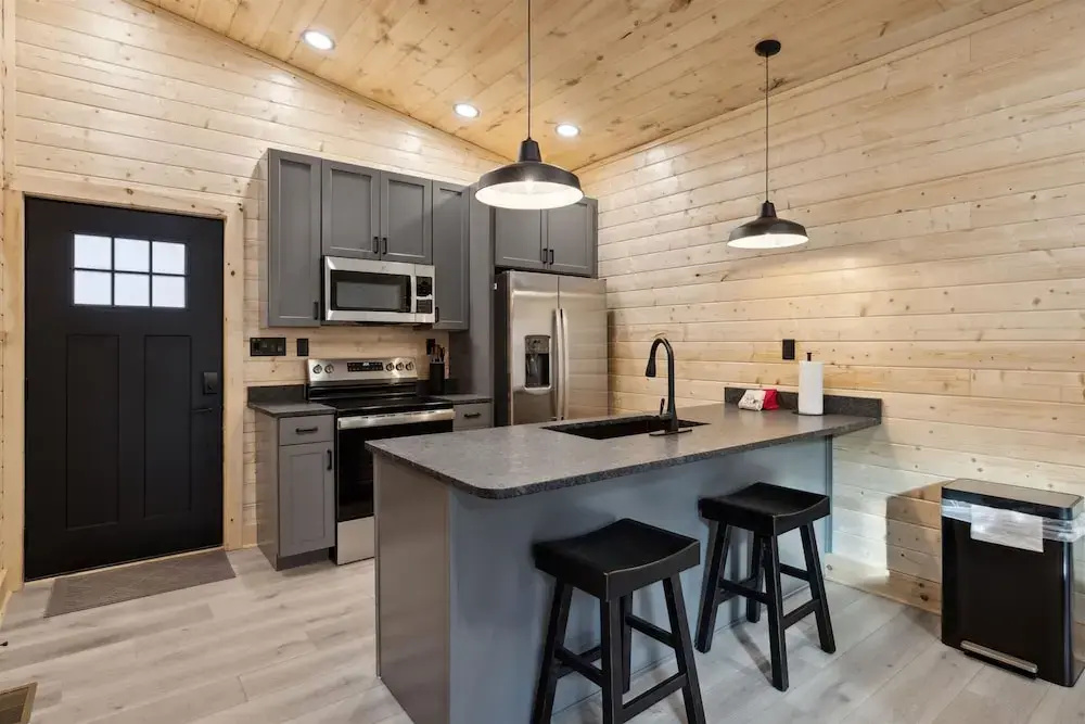 2 Brand New Cabins for Family Retreat