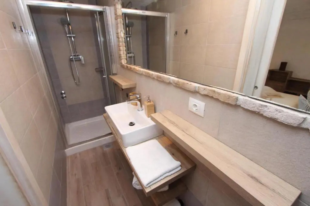 Apartments Midea 2