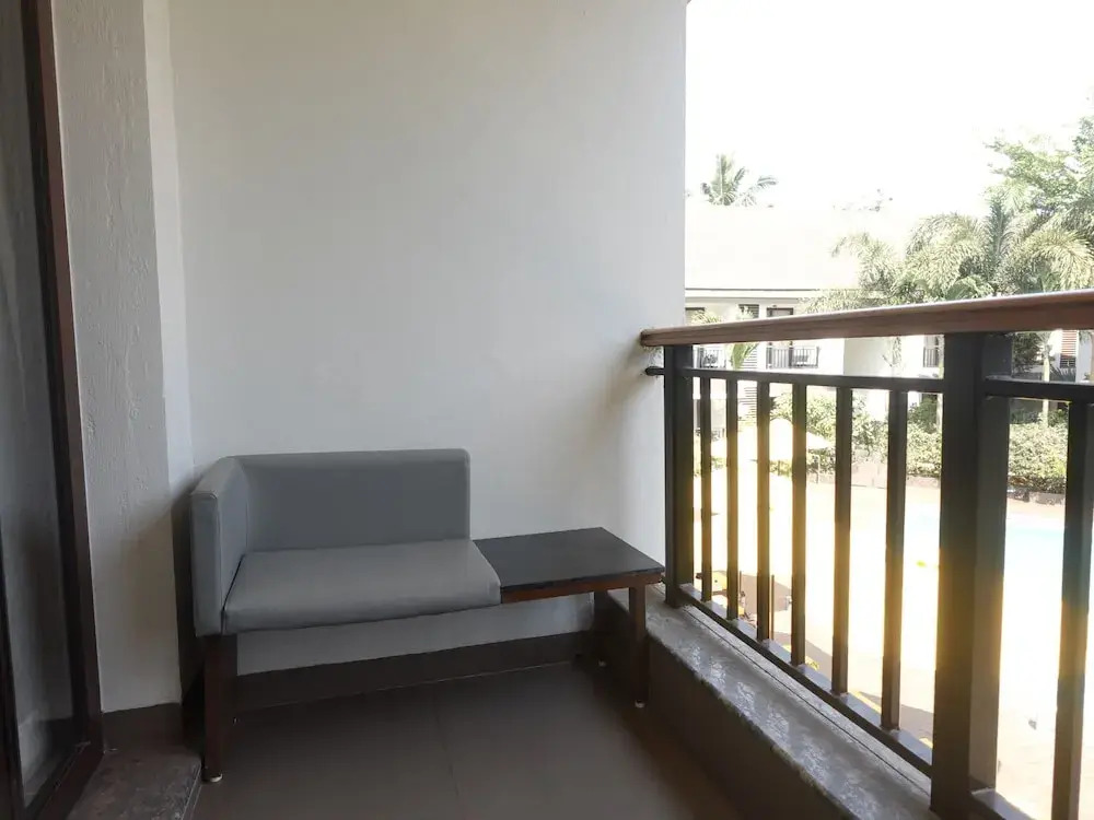 Sobit Sarovar Portico