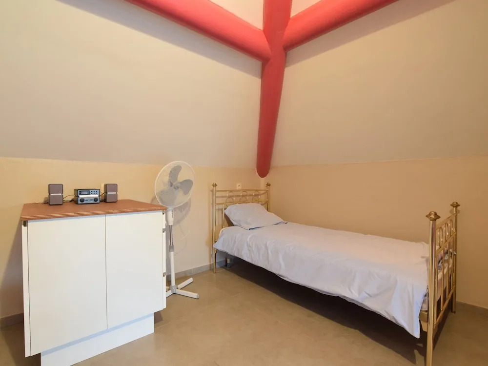 Cottage in Ochamps With Private Pool & Sauna