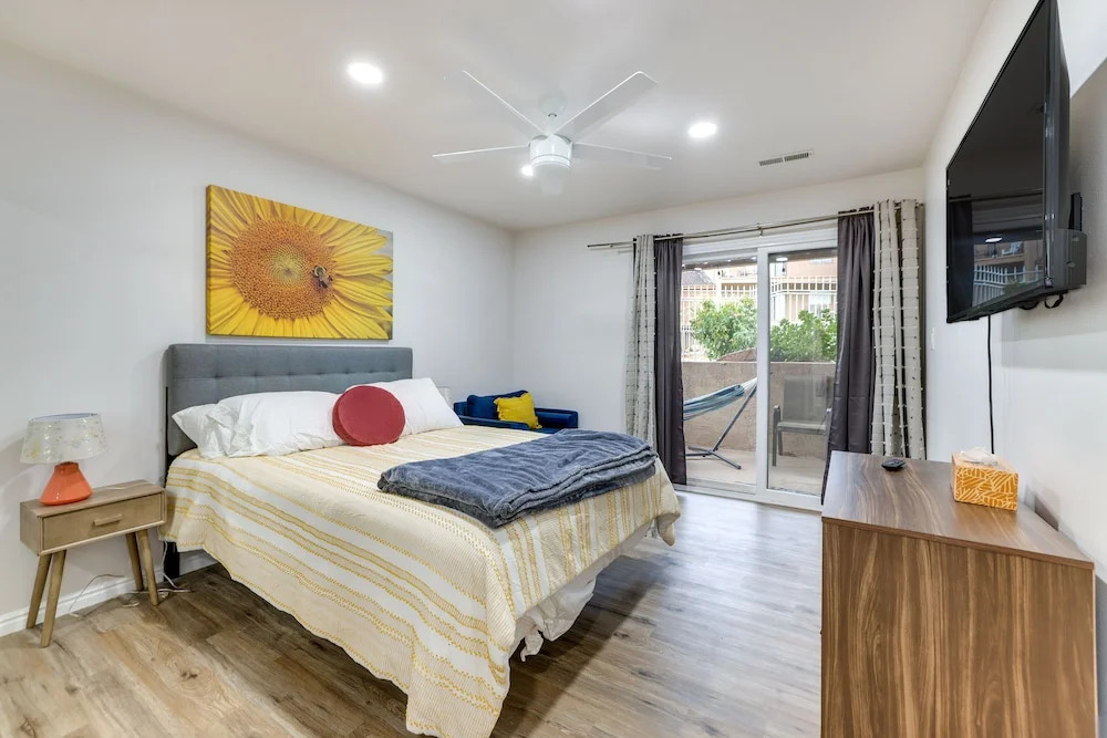 Modern Condo in St Georges Sports Village