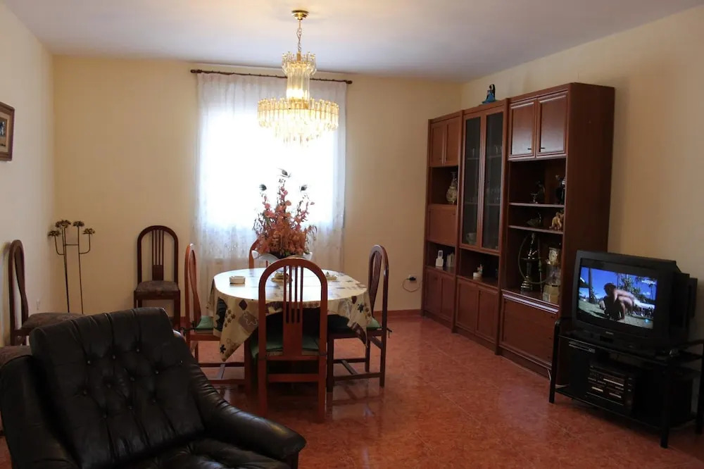 Villa With 4 Bedrooms in Mont-roig del Camp, With Private Pool and Fur