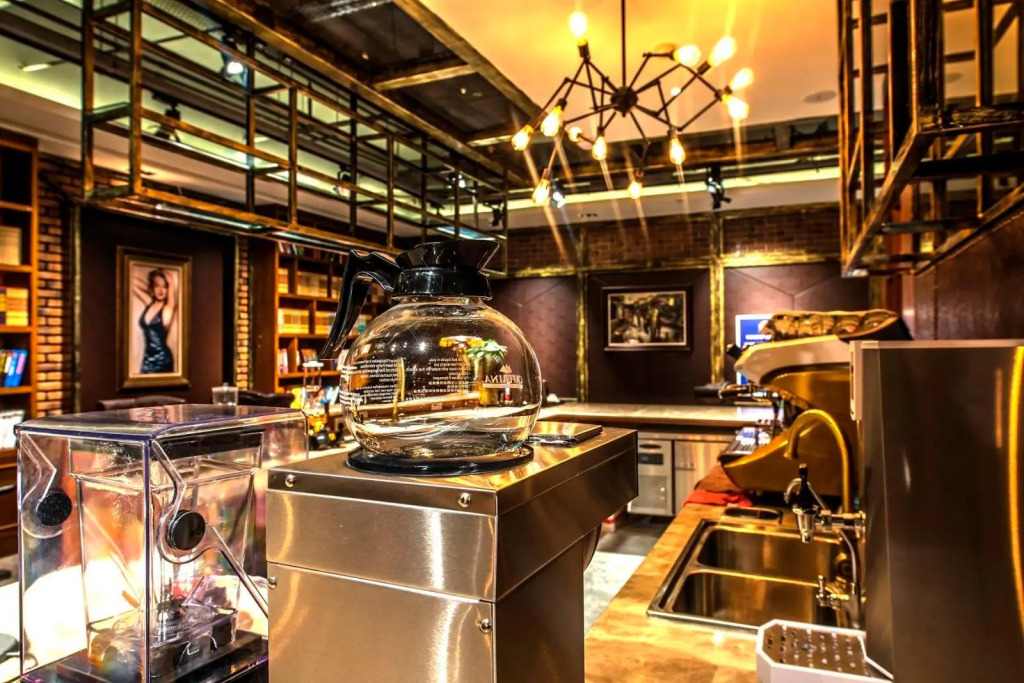 James Joyce Coffetel Beijing Songjiazhuang Metro Station