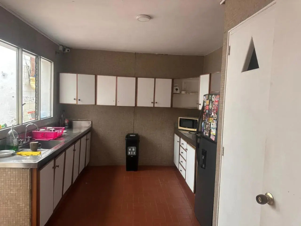 Coffee & Peace Hostel - Adults Only