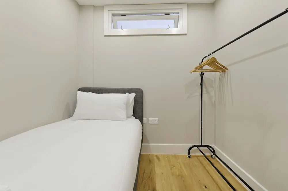 Immaculate new Apartment in Chelsea by Underthedoormat
