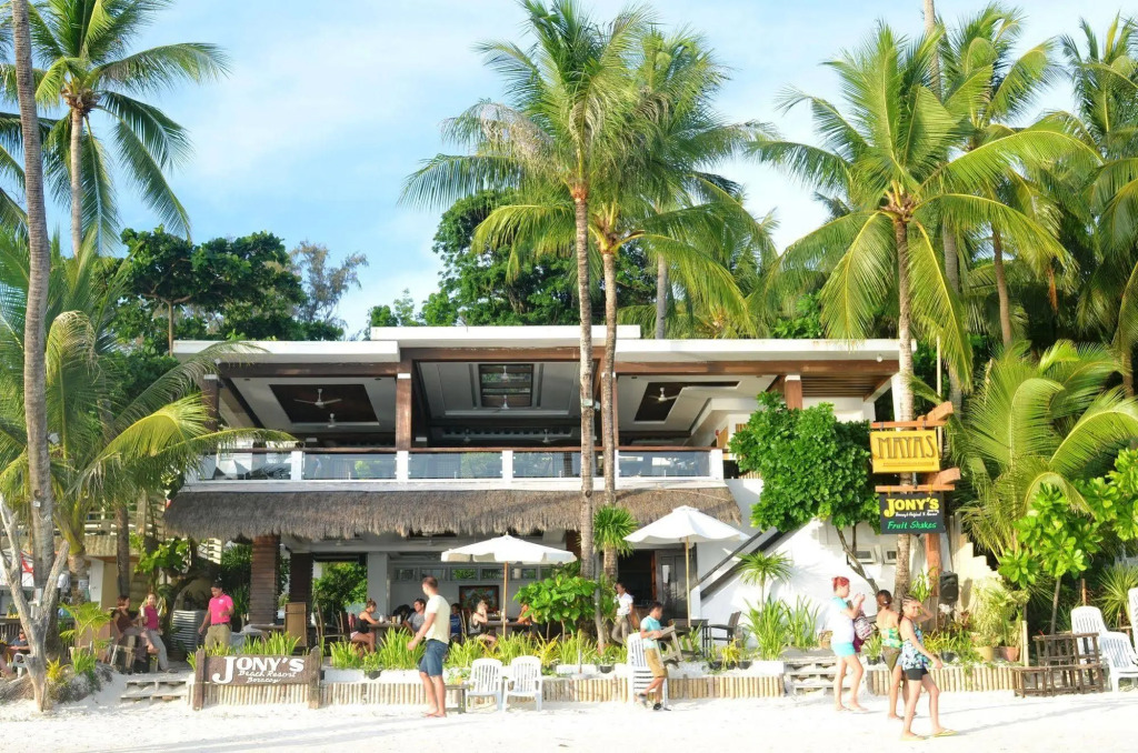 Jonys Beach Resort