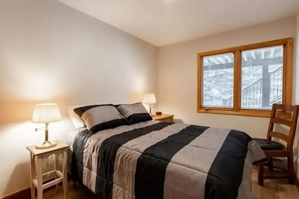 3-Bedroom Meadow Creek Townhom 3 Townhouse
